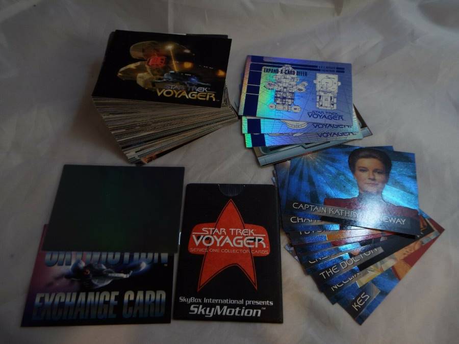 STAR TREK VOYAGER SEASON 1 MASTER SET