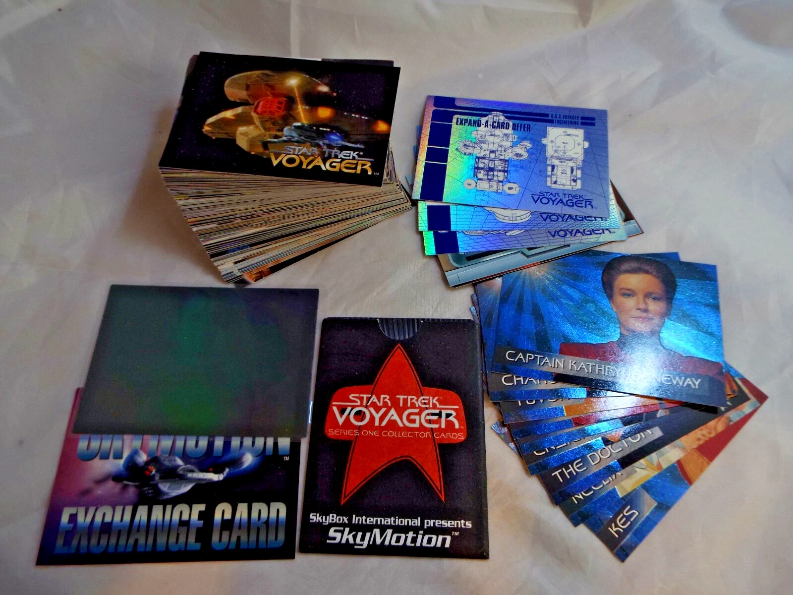STAR TREK VOYAGER SEASON 1 MASTER SET