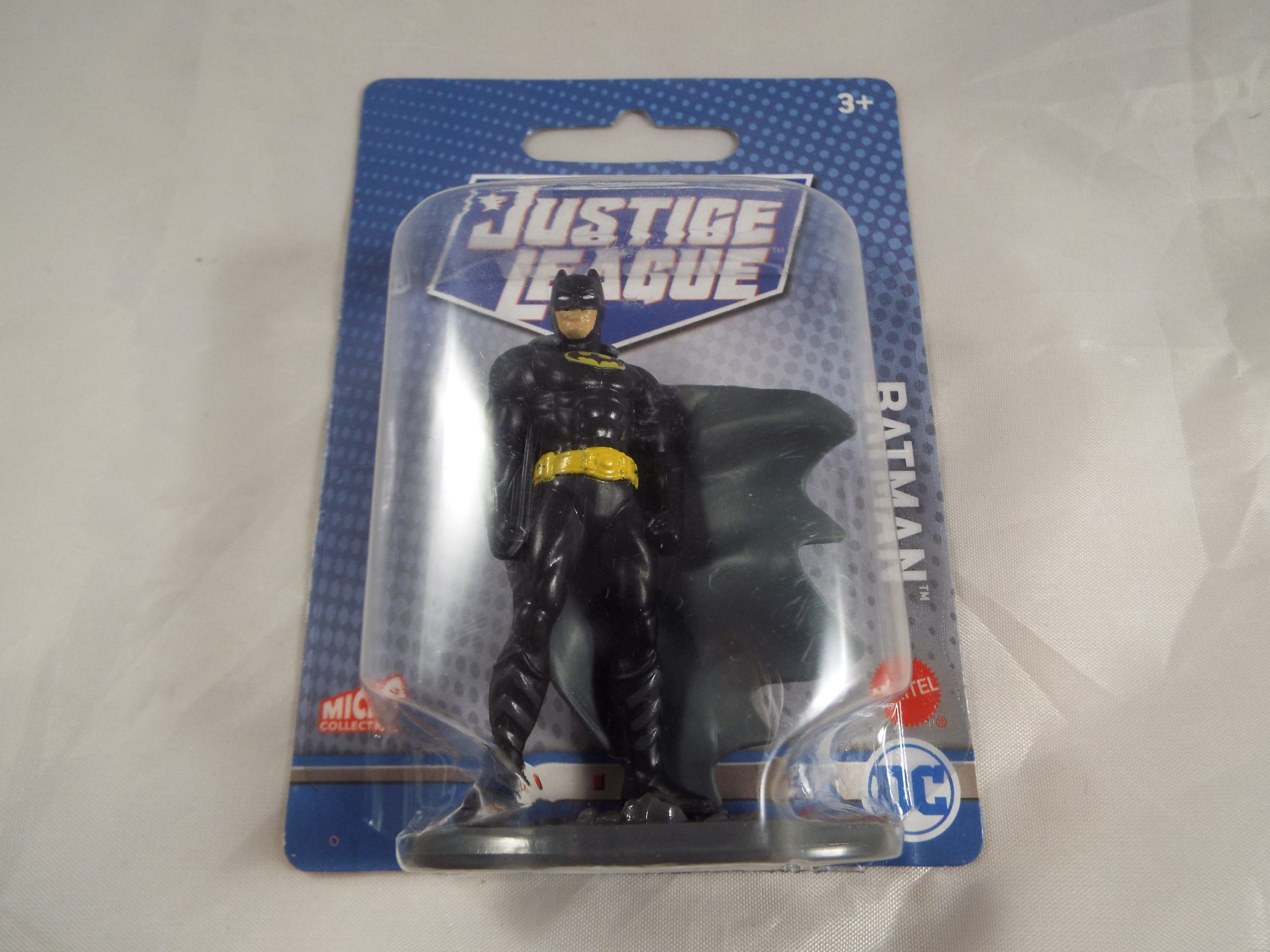 JUSTICE LEAGUE MINIFIGURE BATMAN