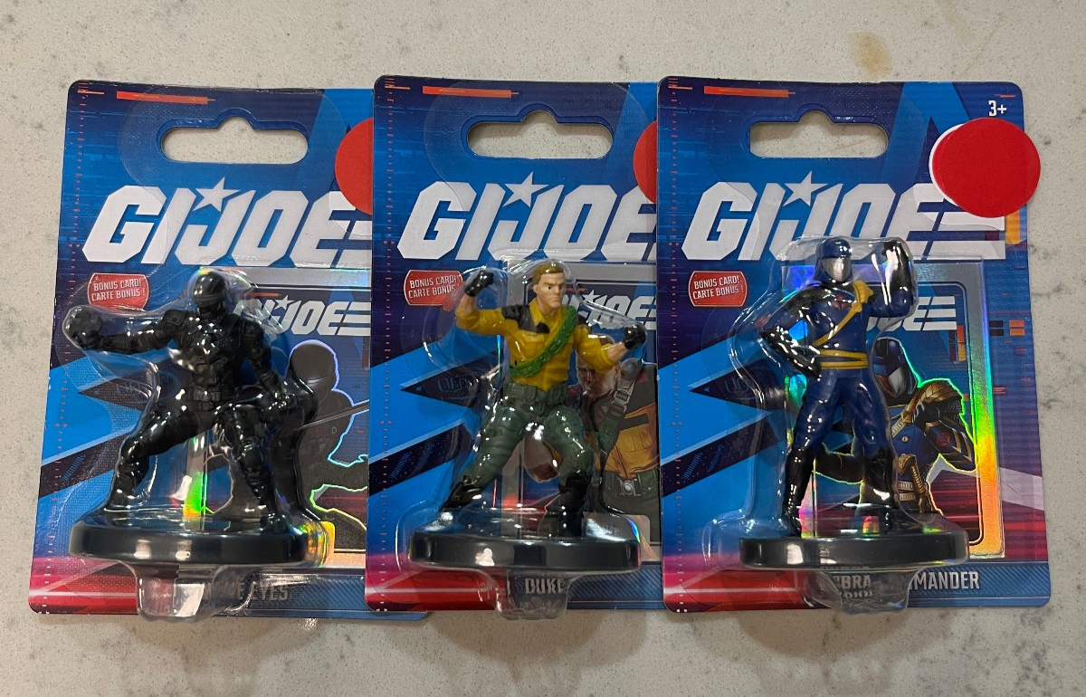 GIJOE MINI FIGURES FULL SET OF 3 JUST PLAY WITH TRADING CARDS