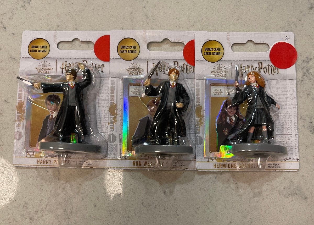HARRY POTTER MINI FIGURES FULL SET OF 3 JUST PLAY WITH TRADING CARDS