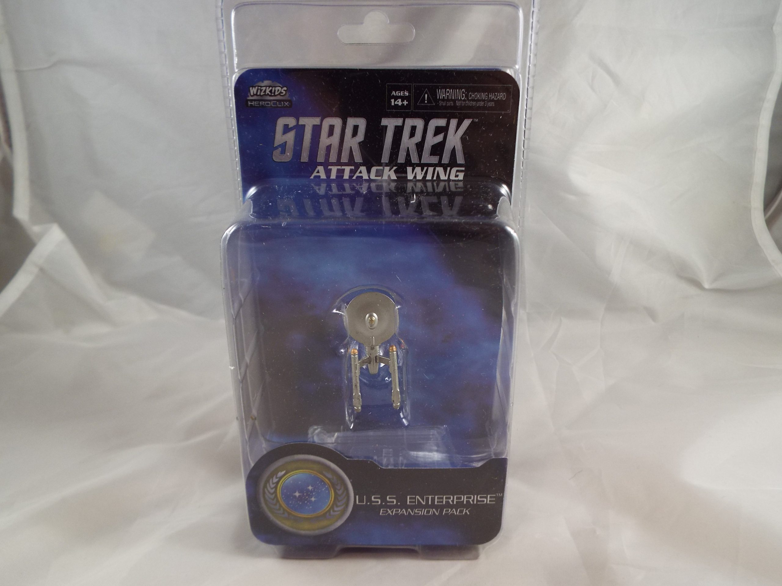 STAR TREK ATTACK WING U.S.S. ENTERPRISE