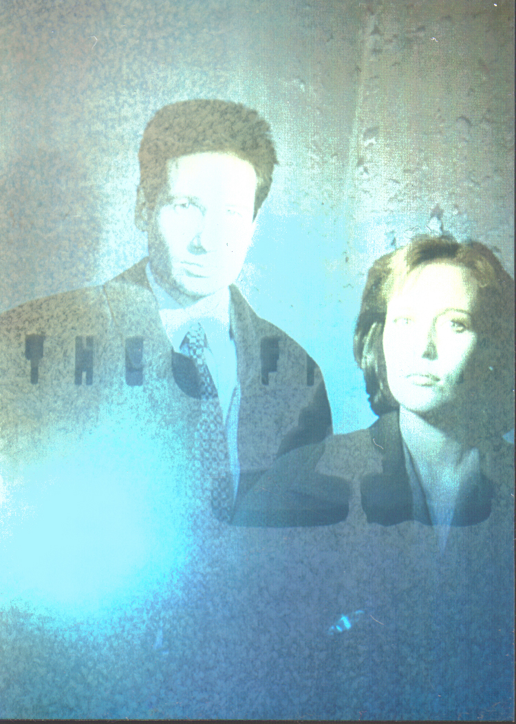 X FILES SEASON 2 HOLOGRAM CARD X1