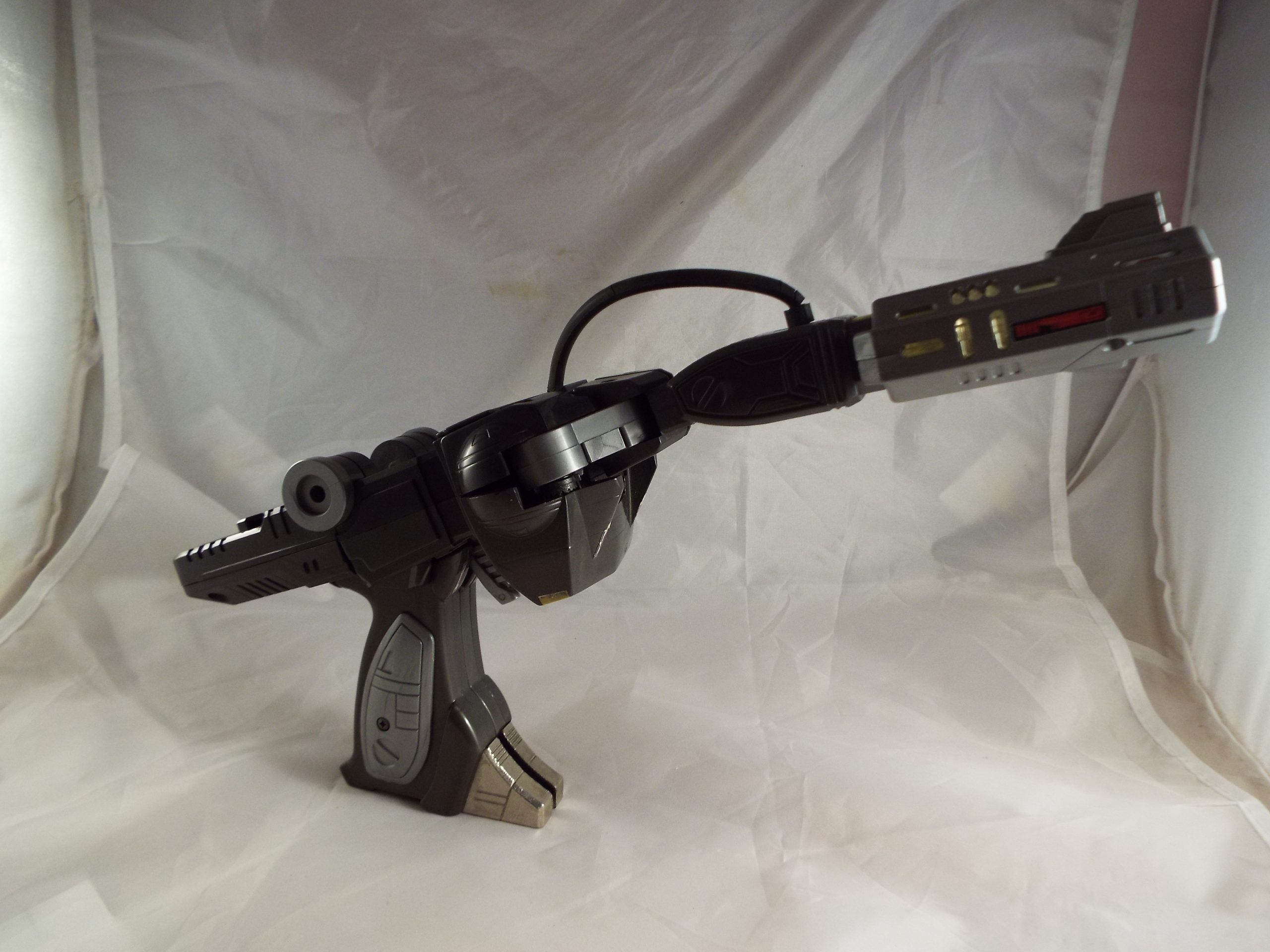 TRANSFORMERS GENERATION 1, G1 DECEPTICON FIGURE SHACKWAVE / SHOCKWAVE