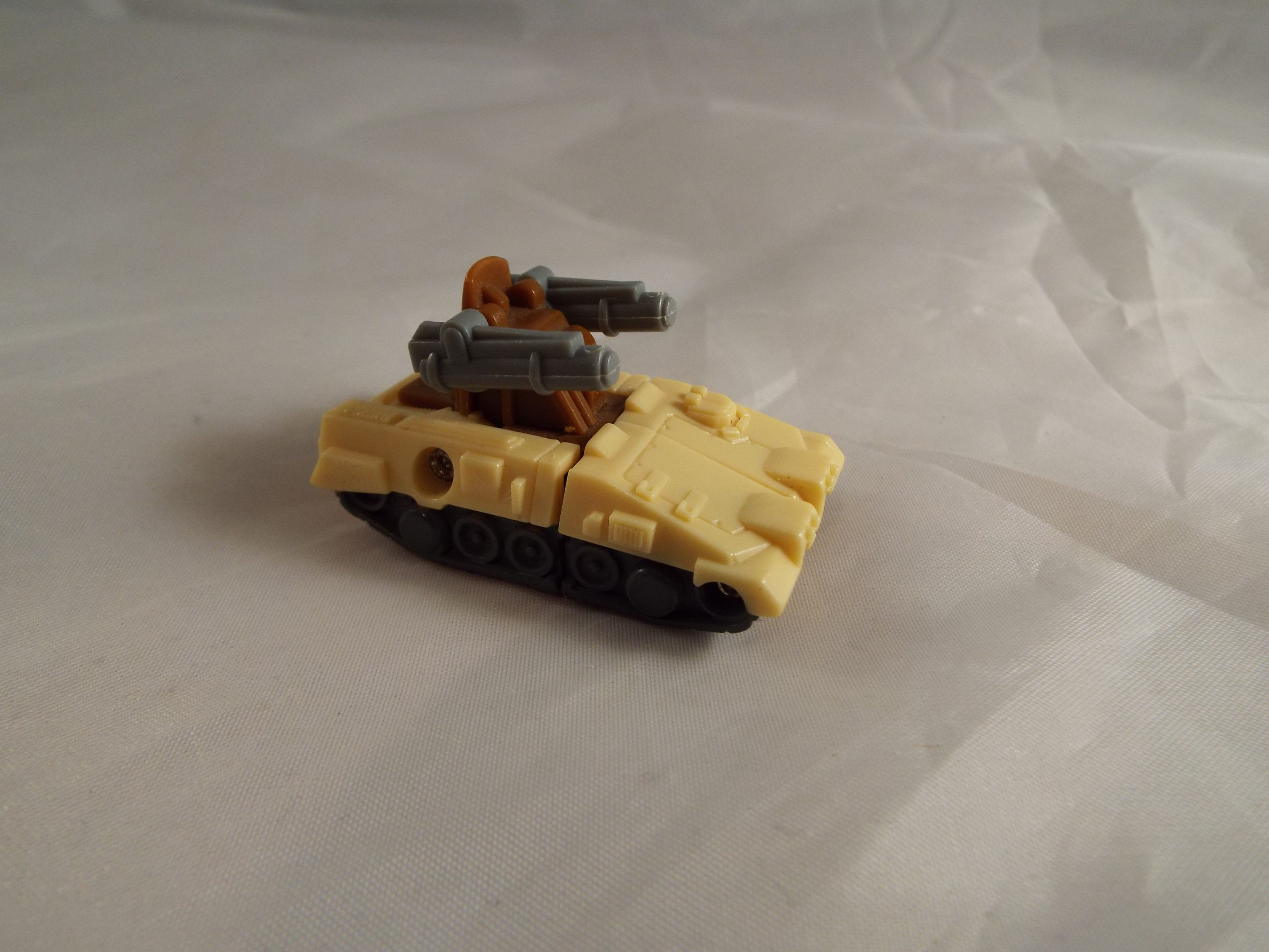 TRANSFORMERS GENERATION 1, G1 AUTOBOT FIGURE BATTLE PATROL FLAK