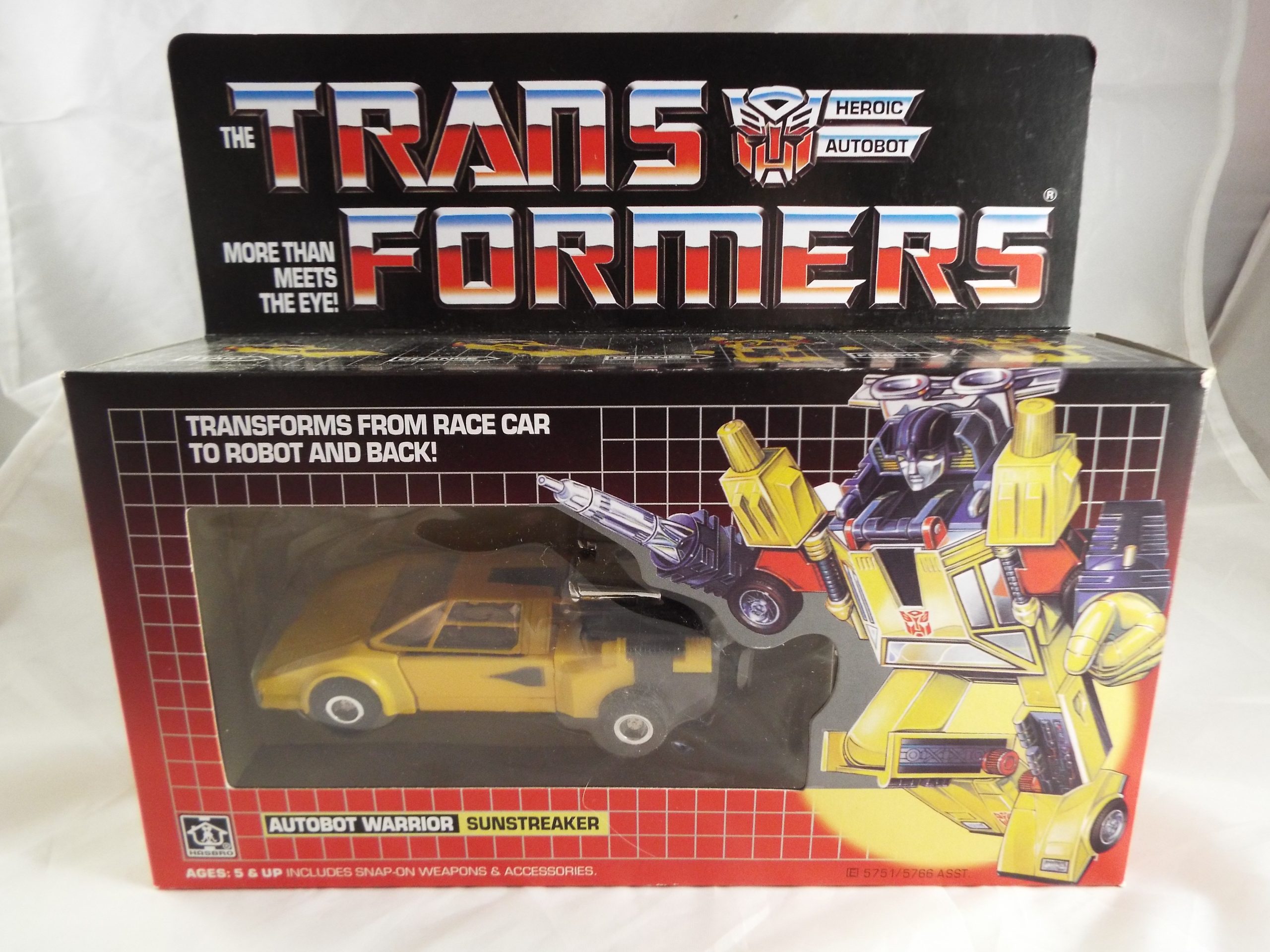 TRANSFORMERS GENERATION 1, G1 AUTOBOT FIGURE SUNSTREAKER KO EDITION (damaged)