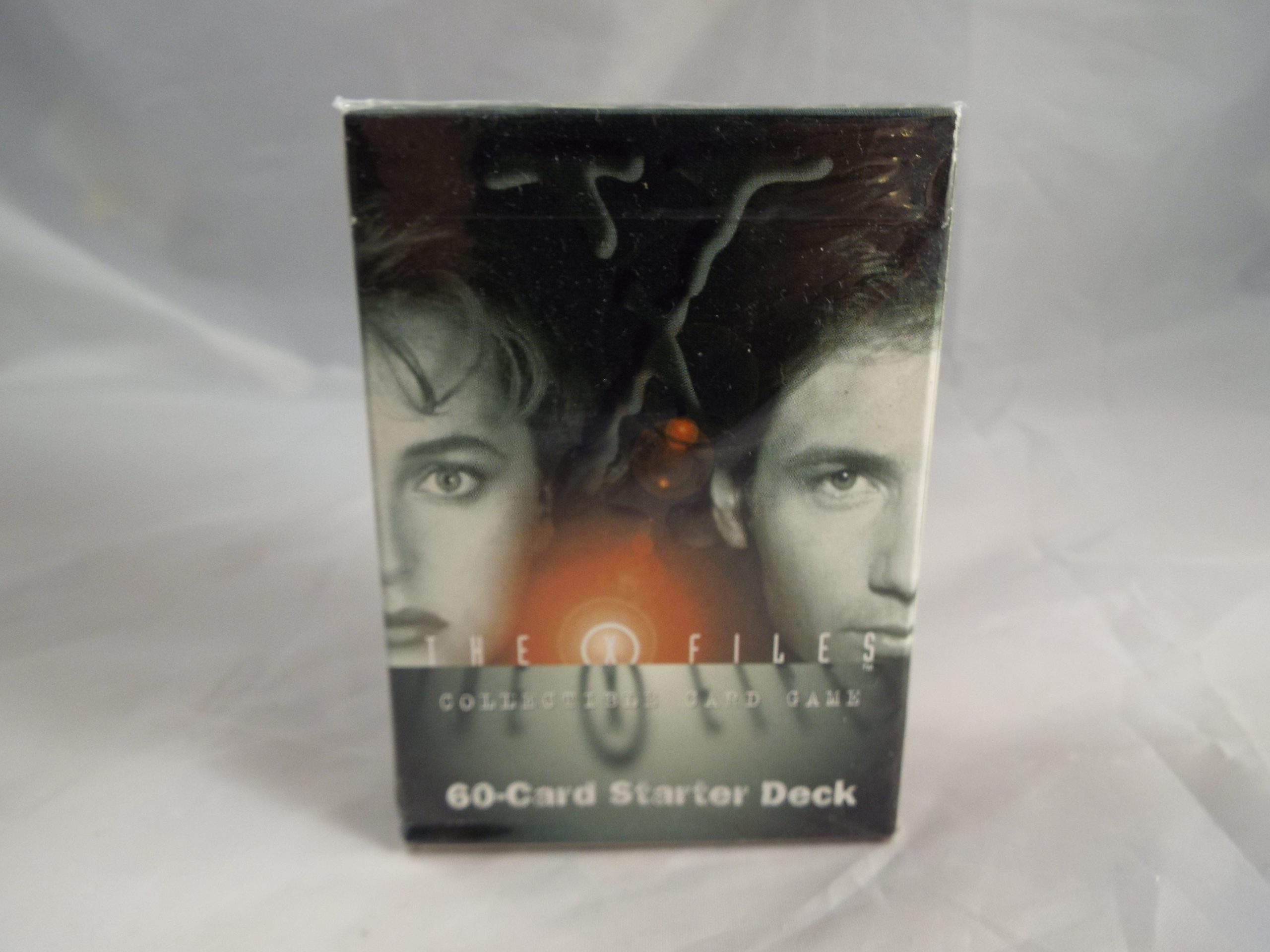 THE X-FILES PREMIERE SEALED STARTER DECK